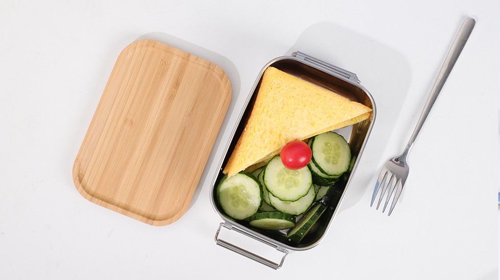 Bamboo lid lunch box