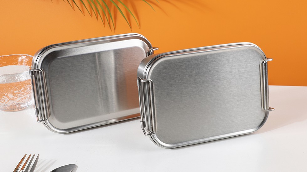 Flat Lunch Box with Buckle