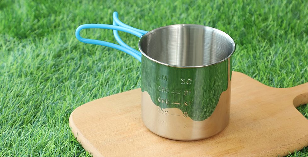camping cup with handle