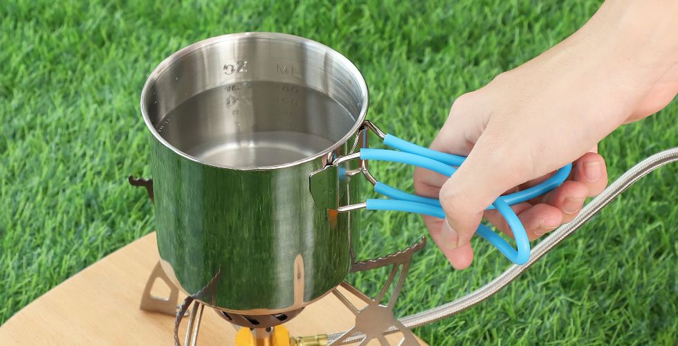 camping cup with handle
