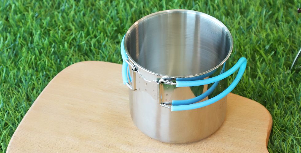 camping cup with handle