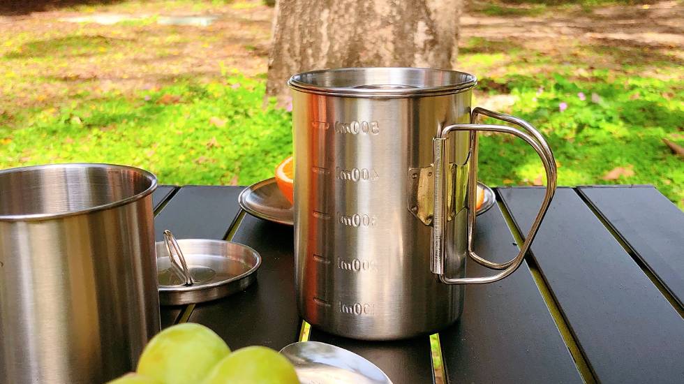 camping cup with handle