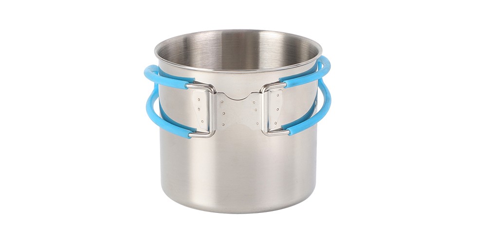 camping cup with handle
