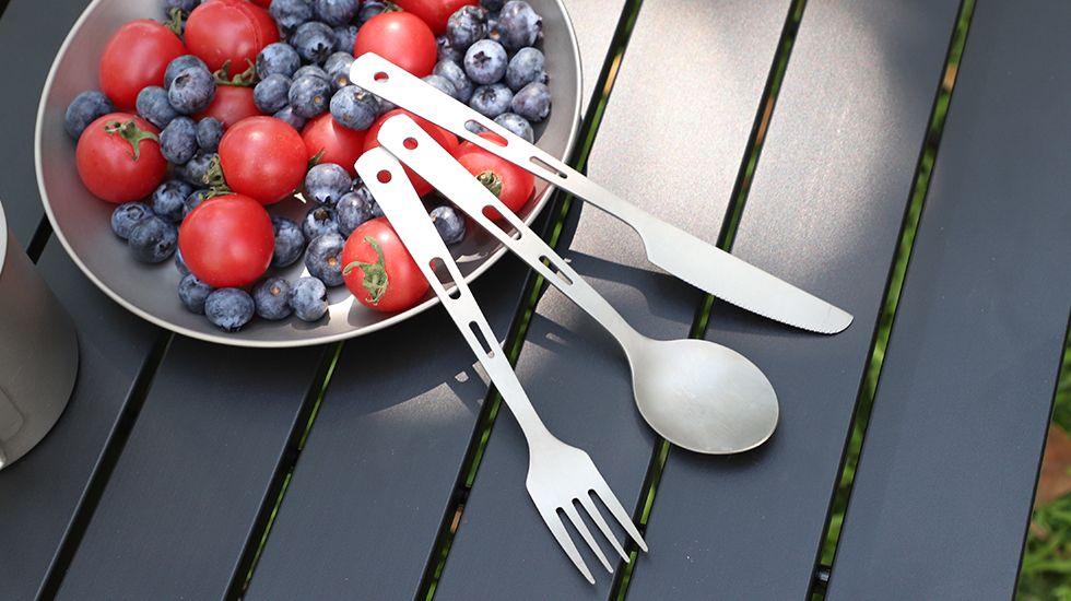 camping titanium tableware
