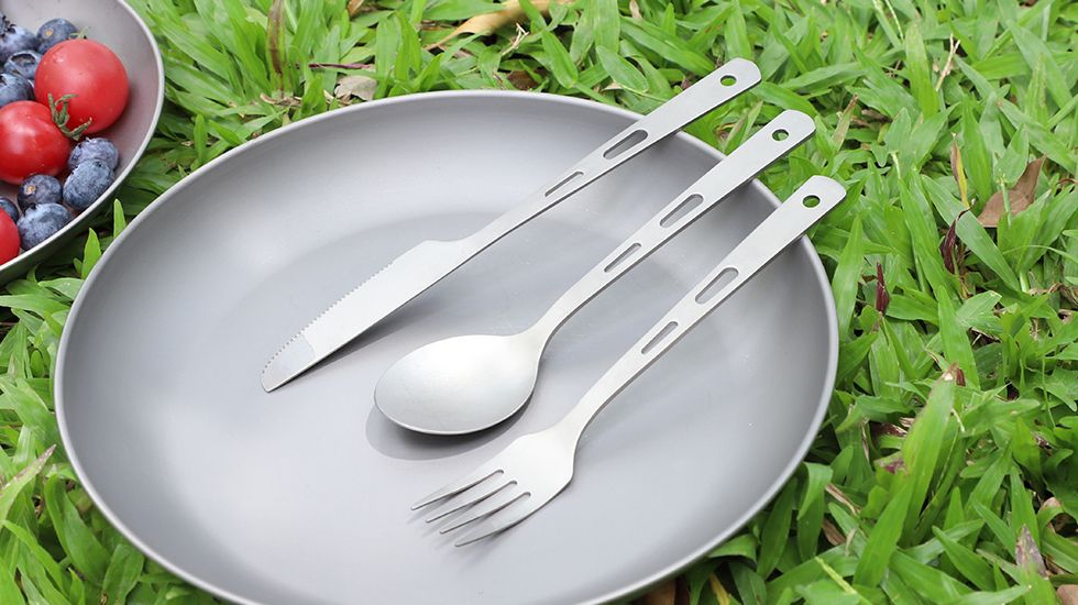 camping titanium tableware