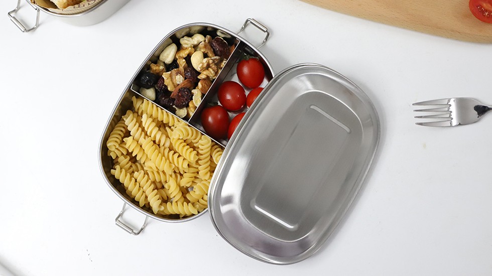 oval lunch box with buckle