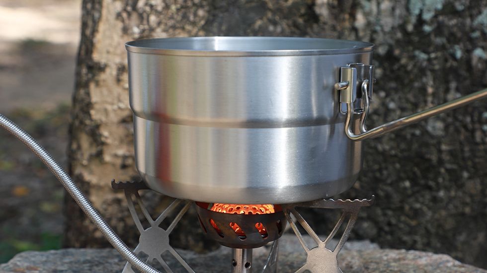 round camping pot with handle