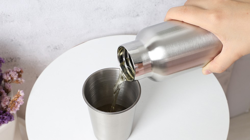 double layer sports water cup