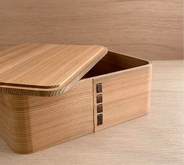 Wood bento container