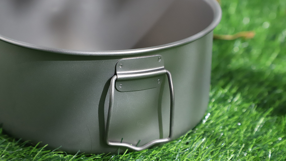 1.9L Large capacity Titanium Camping Cooking Pot manufacturer