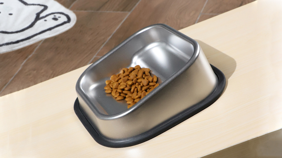Nicety sloping step slow food pet bowl